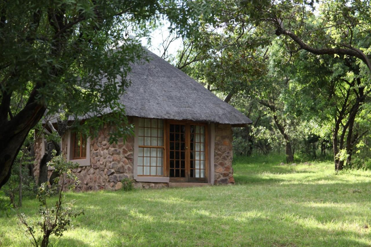 Griffons Bush Camp Villa Thabazimbi Buitenkant foto